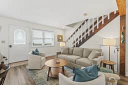Ocean Breeze Haven - York - Image 4