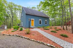Sewall Retreat — York - Image 2