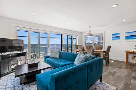 Infinity Beachfront — York - Image 1
