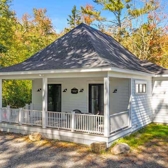 Graceland by the Sea — York - Image 1