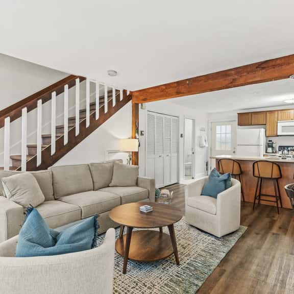 Ocean Breeze Haven - York - Image 1
