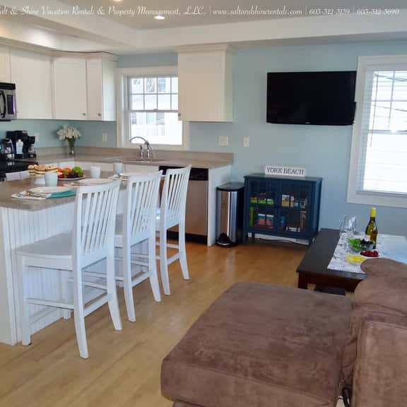 Oceanside | Oceanside Escape — York - Image 1