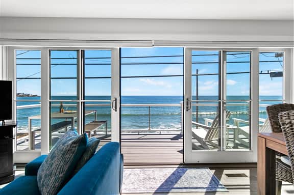 Infinity Beachfront — York - Image 2