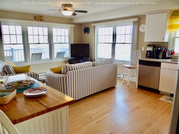 Oceanside | Nonnie's Beach House  — York - Image 5