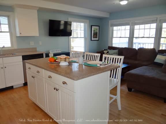 Oceanside | Oceanside Escape — York - Image 3